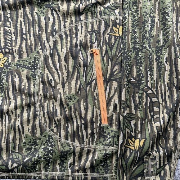 New NWT Howler Bros Loggerhead Hoodie Mens Medium Swamp Country Camo Pocket - Picture 7 of 11